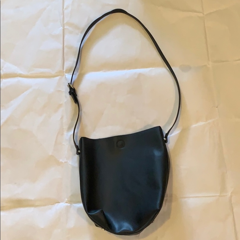 Women Black shoulder hand bag black New